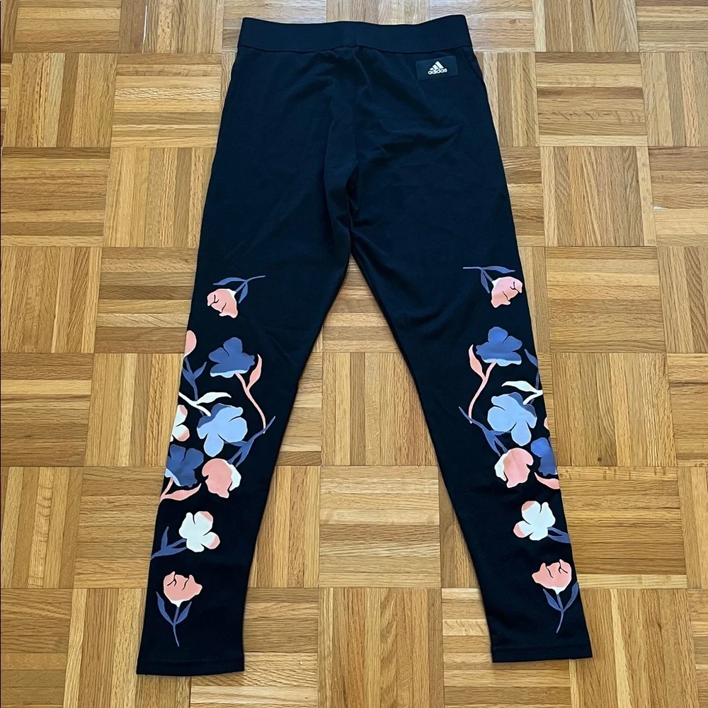 adidas Black Leggings with Floral Design - Picture 8 of 9